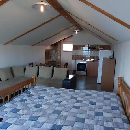 45m2 *