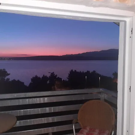Apartmán 45m2 *